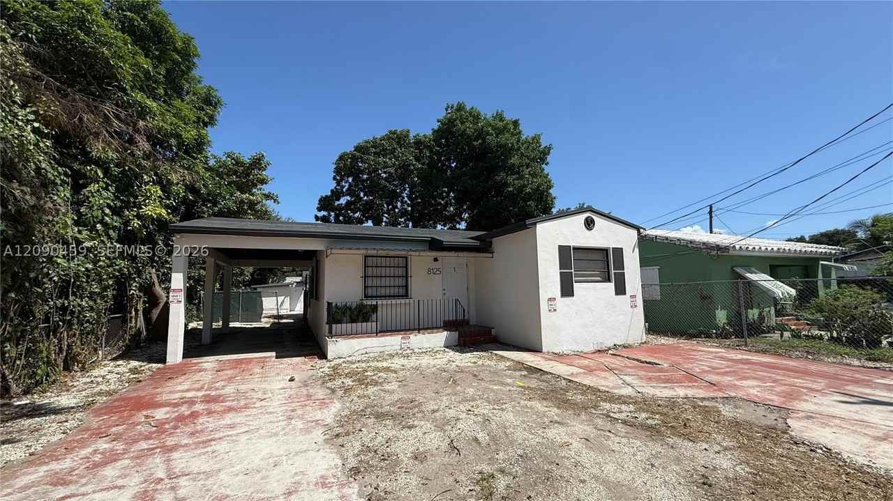 8125 Nw 6th Ave #1 - Photo 3 of 23