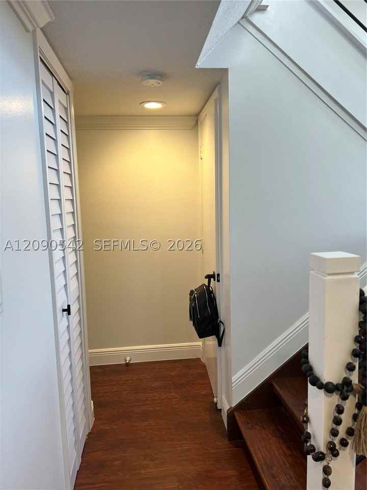 141 Sw 96th Ter #305 - Photo 4 of 50
