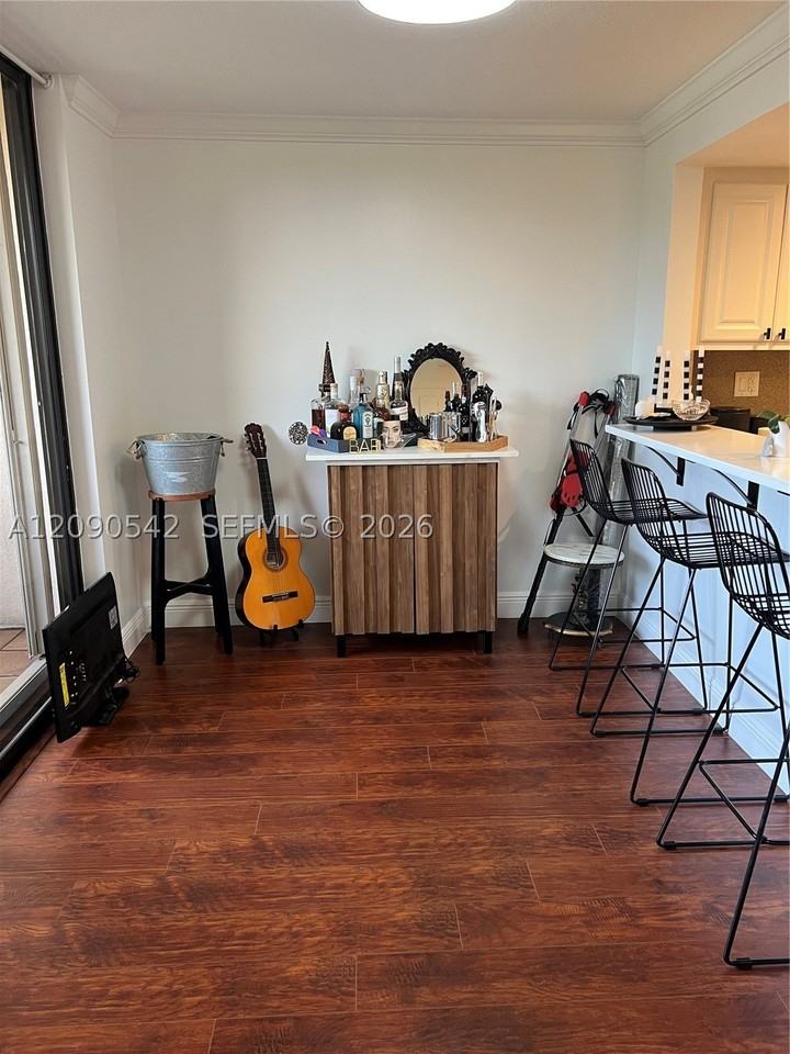 141 Sw 96th Ter #305 - Photo 7 of 50