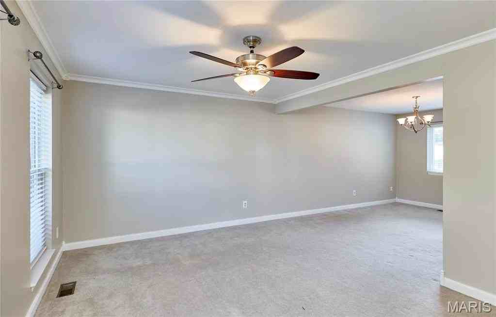 801 Tamerton Pl - Photo 6 of 33