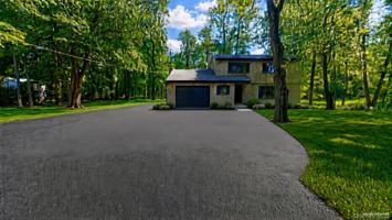 featured image of 109 Pomona Rd