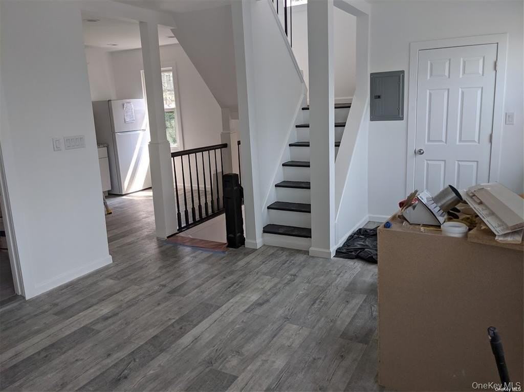 23 Foxhurst Rd - Photo 5 of 11