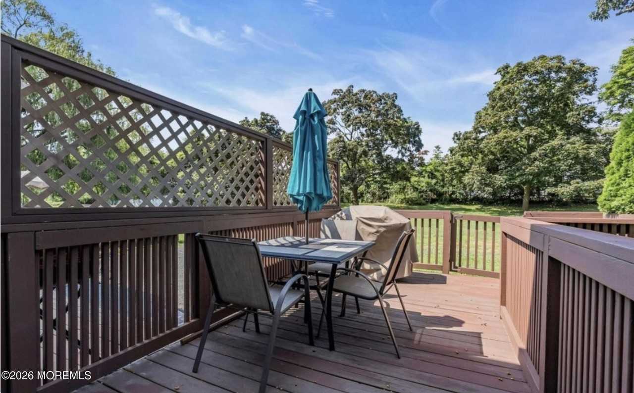 2 Eunice Ln - Photo 6 of 18