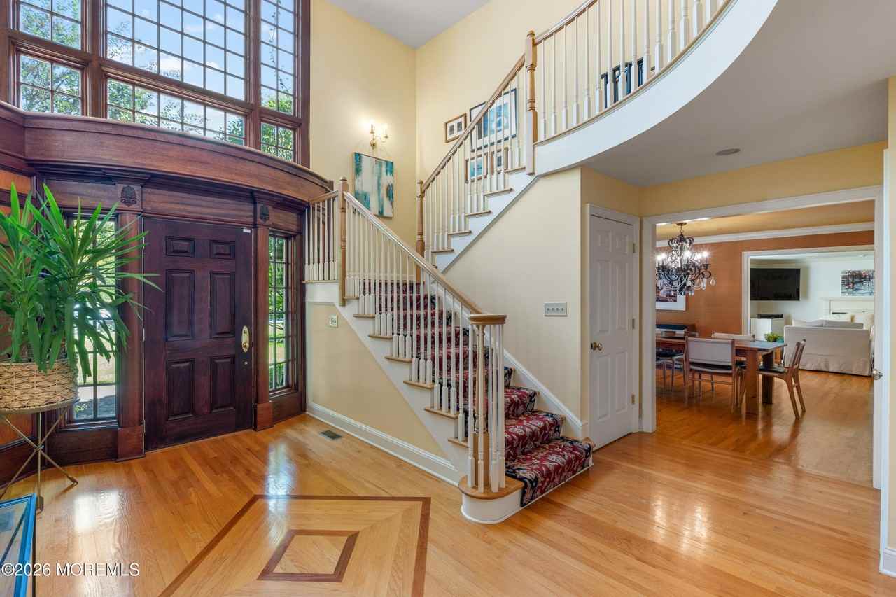 72 Navesink Ave - Photo 3 of 32