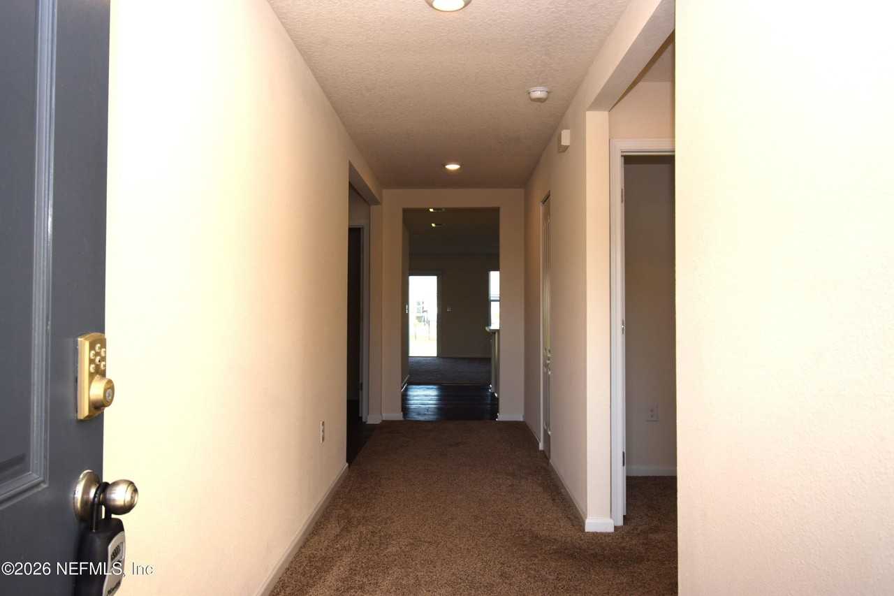 3733 Shiner Dr - Photo 3 of 33