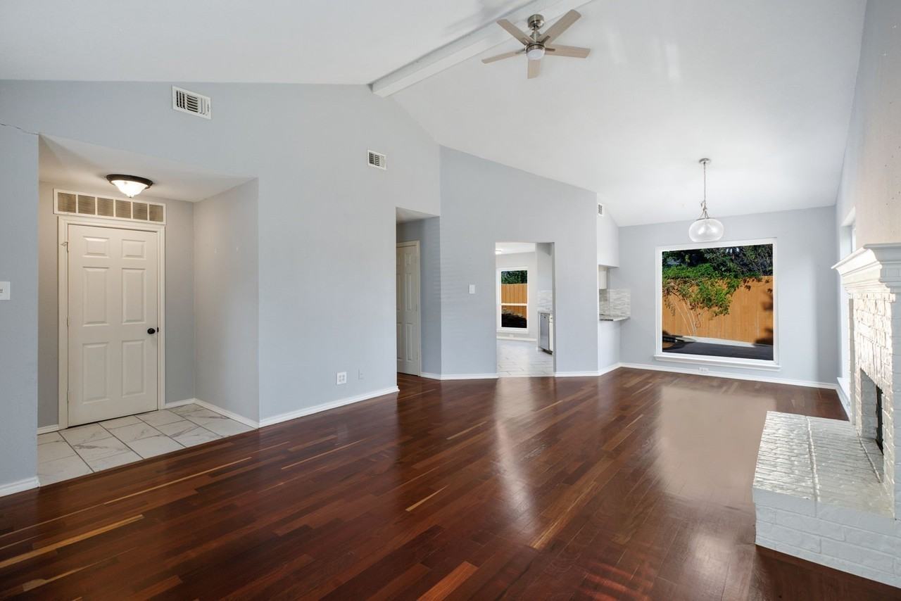128 Overbrook Dr - Photo 5 of 30