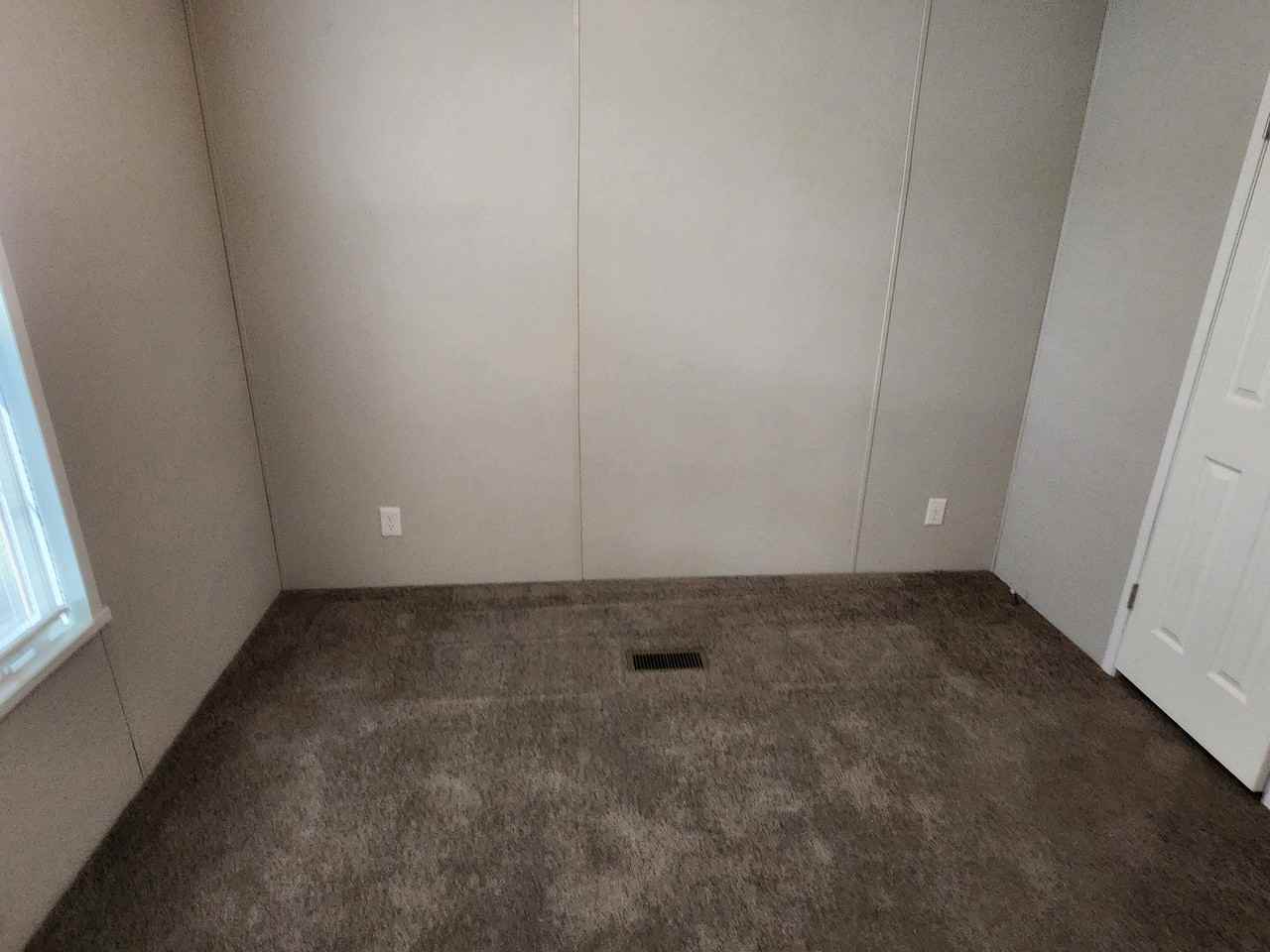 162 Washington #162 - Photo 3 of 8