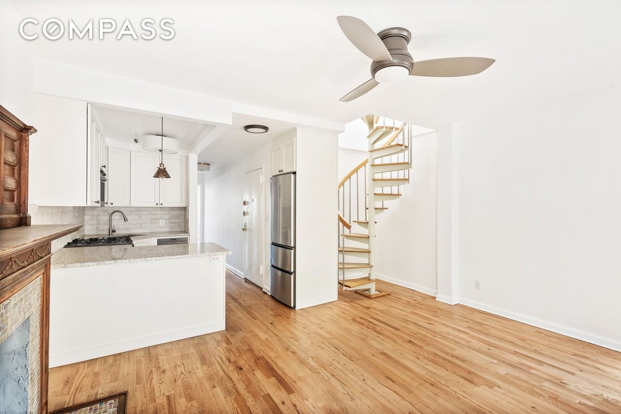 14 Fiske Pl #5 - Photo 4 of 12