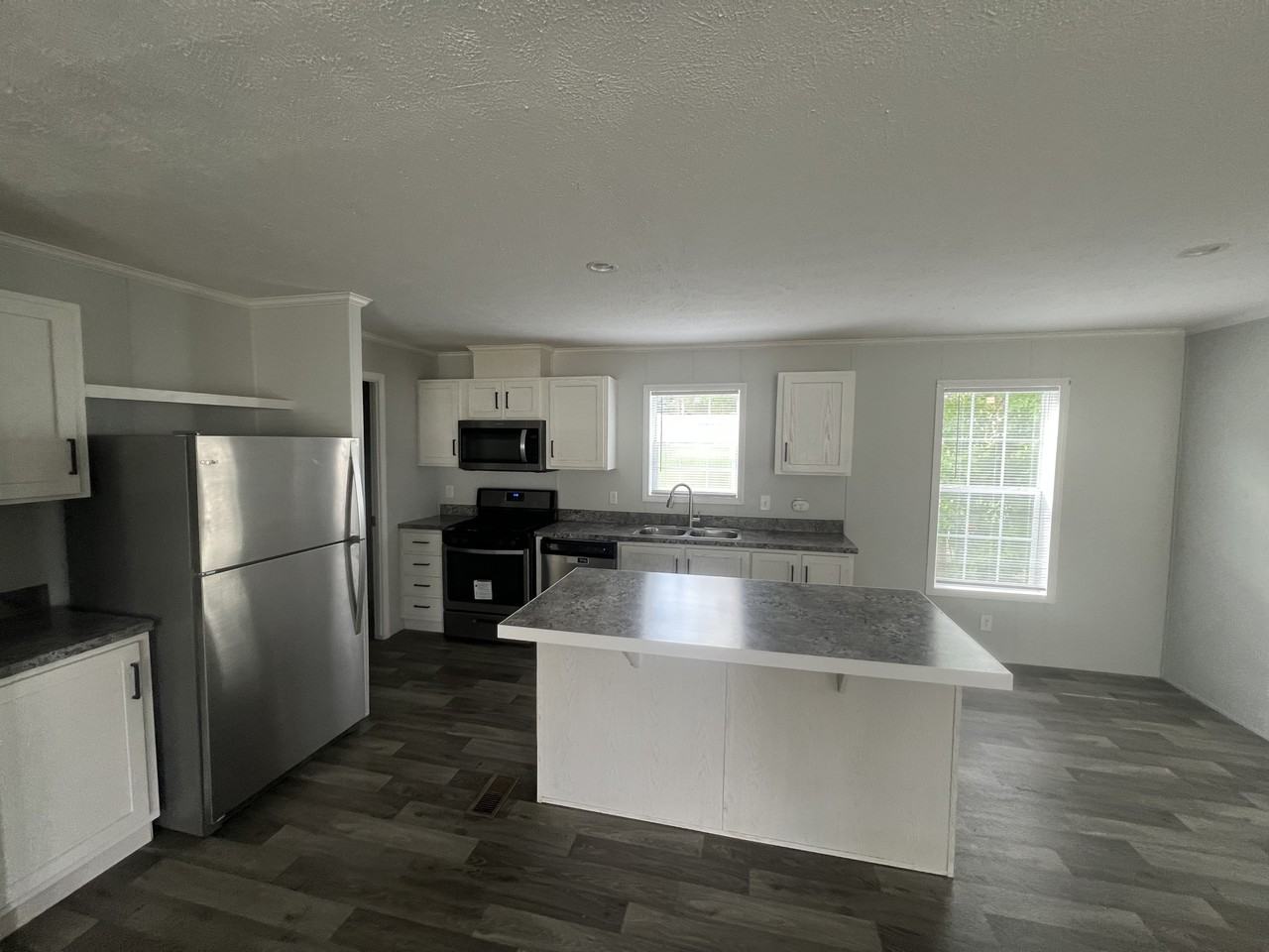 21 Cardinal Hill Dr #113
