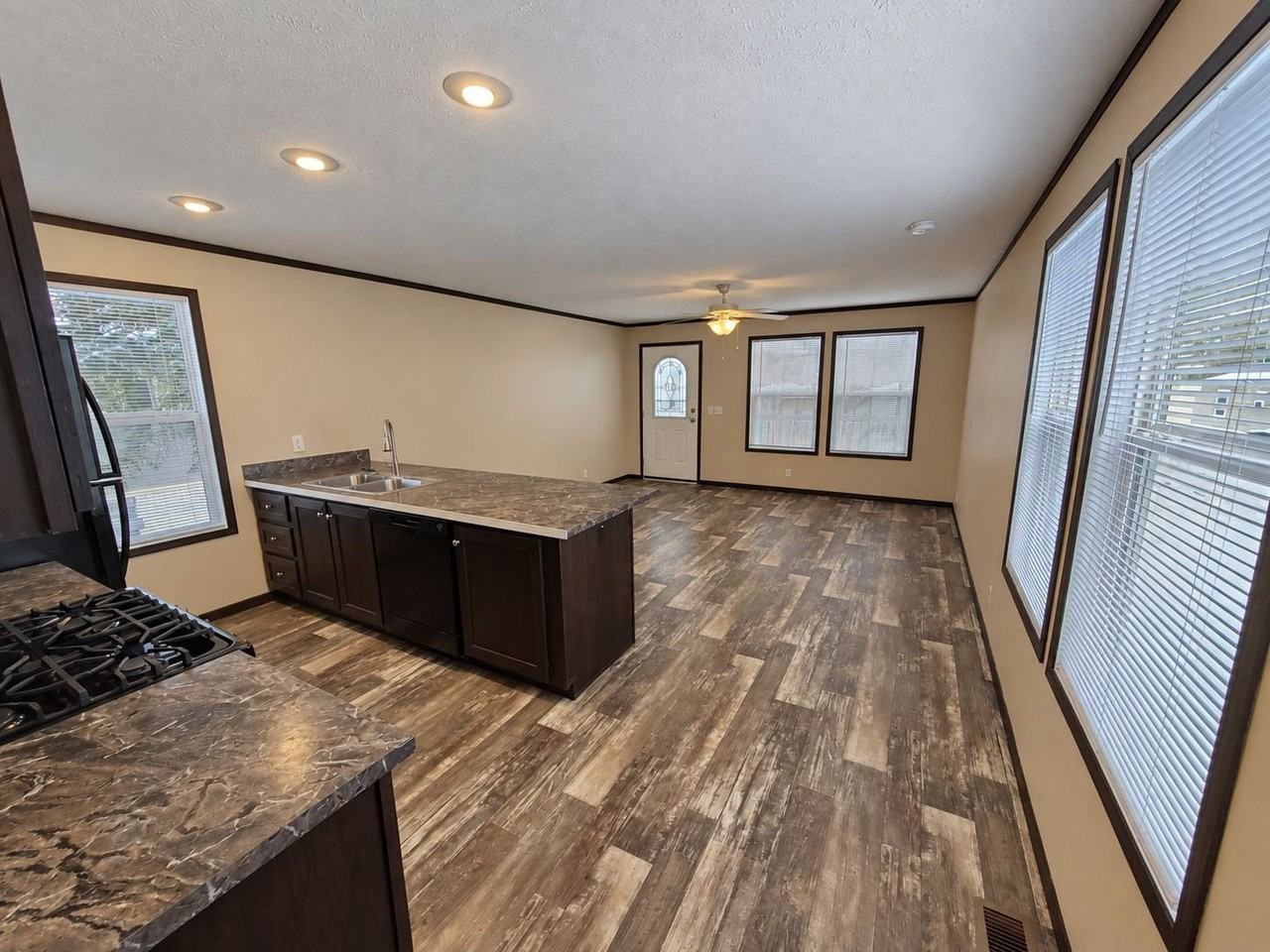 41 Bluebird Hill Dr #371 - Photo 4 of 14