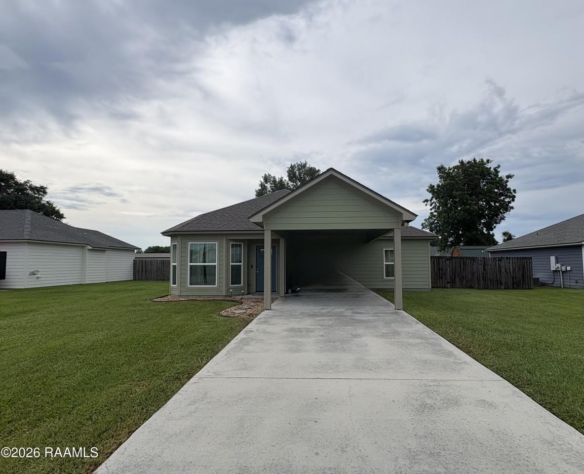 1039 Lillian Michel Dr