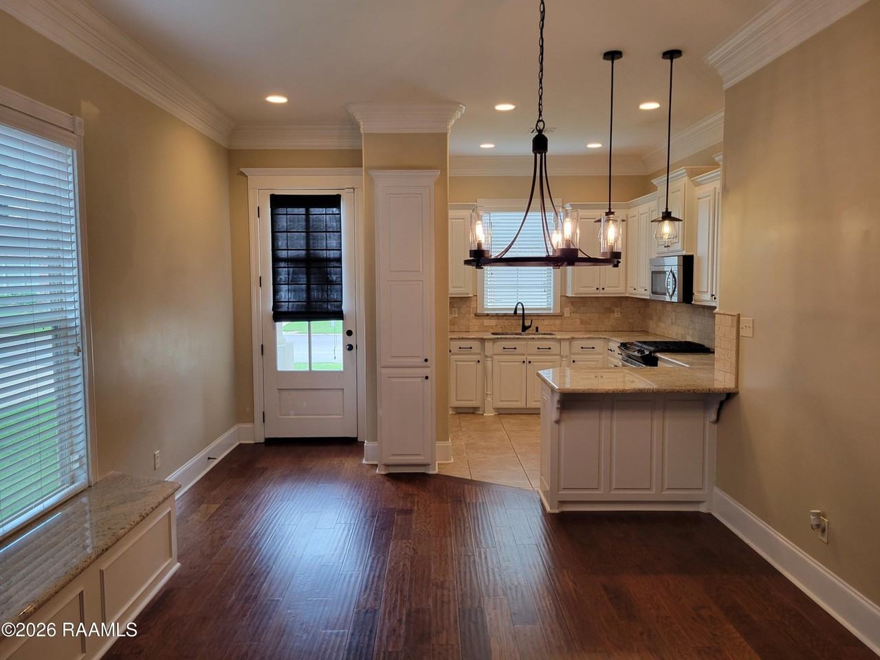 405 Summerland Key Ln - Photo 4 of 18