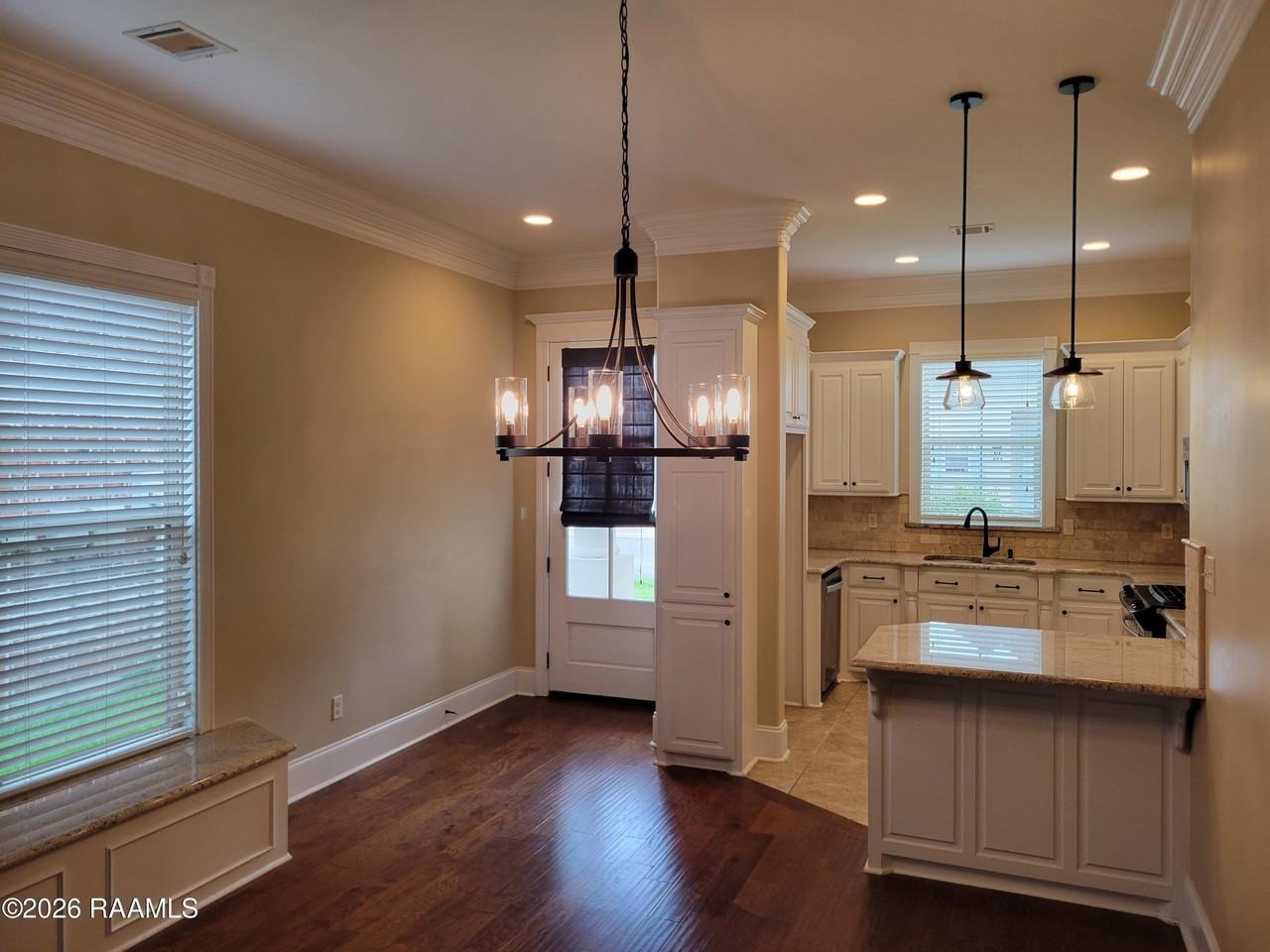 405 Summerland Key Ln - Photo 5 of 18