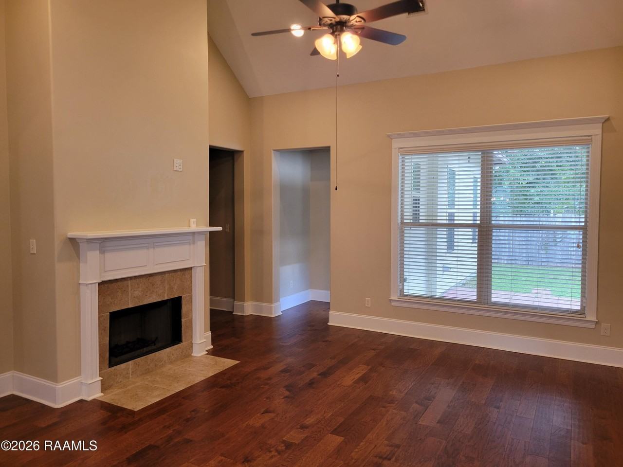 405 Summerland Key Ln - Photo 7 of 18