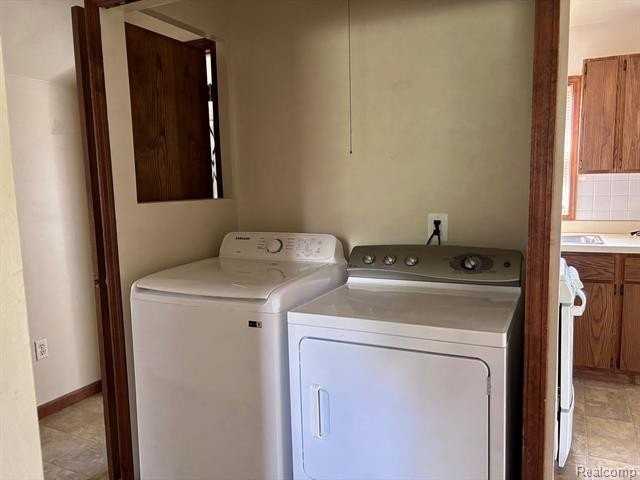 37 Elk Lake Rd - Photo 6 of 13