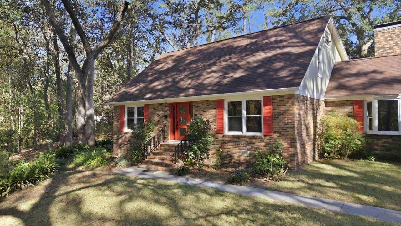 602 Middlebrooks Cir - Photo 4 of 50