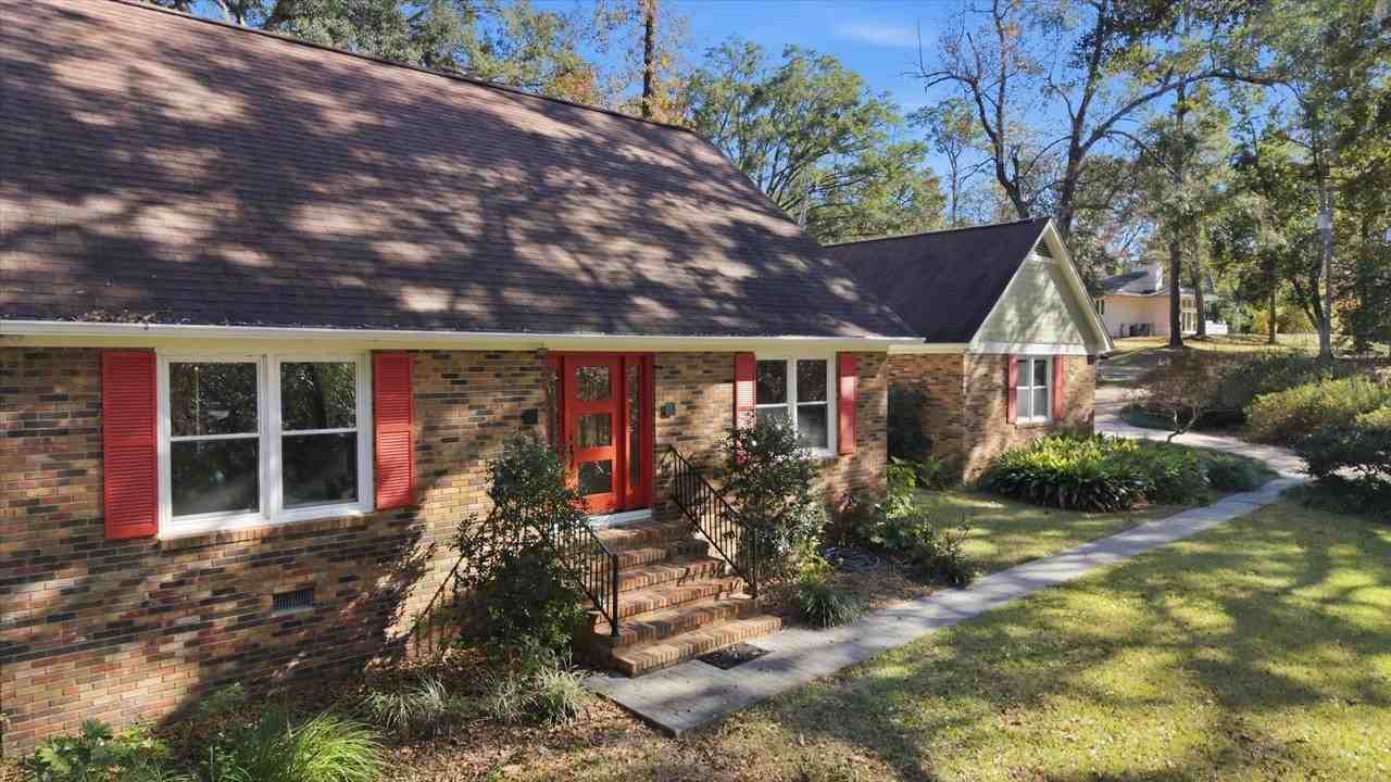 602 Middlebrooks Cir - Photo 5 of 50