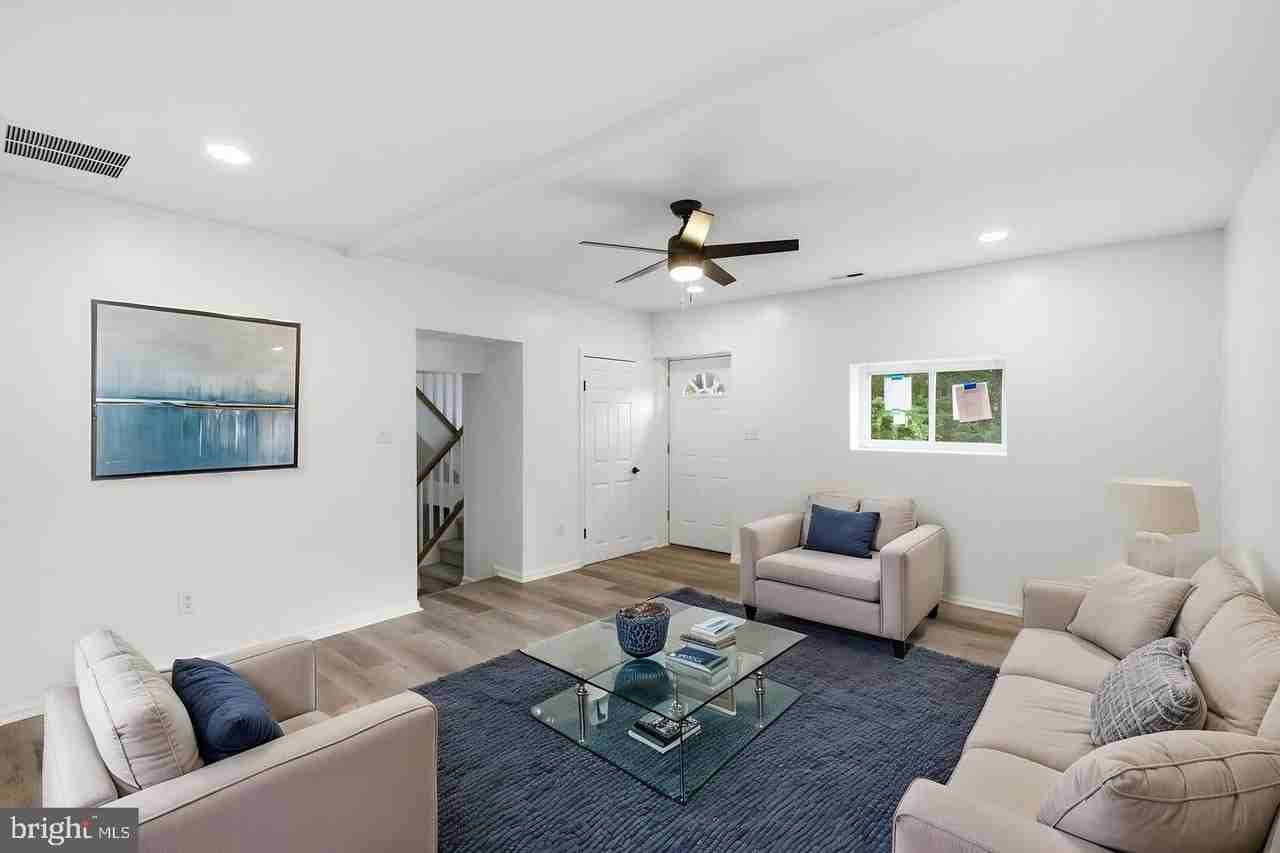 1419 Victory Ave - Photo 5 of 42