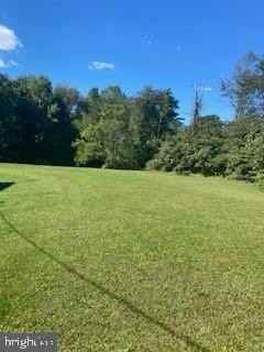 4406 Ringwood Rd - Photo 2 of 10