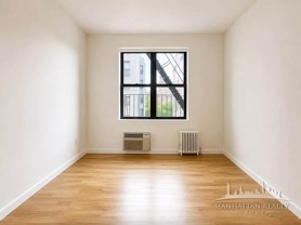 E 10th St #3G - Photo 1 of 1
