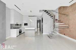 featured image of Bowery #3