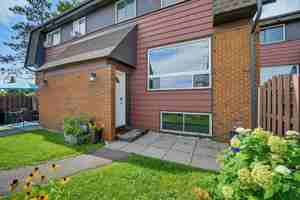 featured image of 1 Banner Rd #F