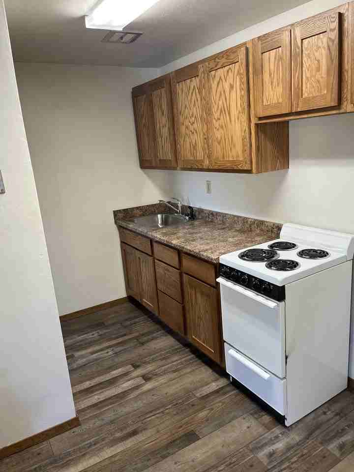 910 S Phillips Ave #5 - Photo 2 of 4