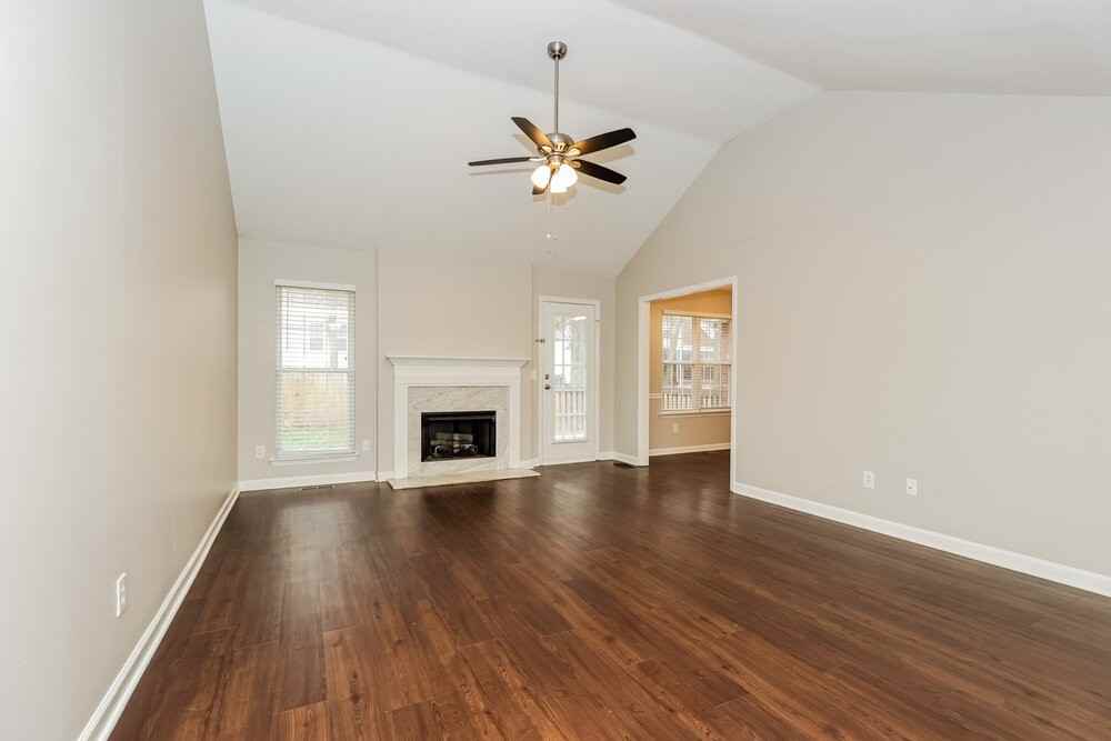 612 Woodland Hills Dr - Photo 5 of 17