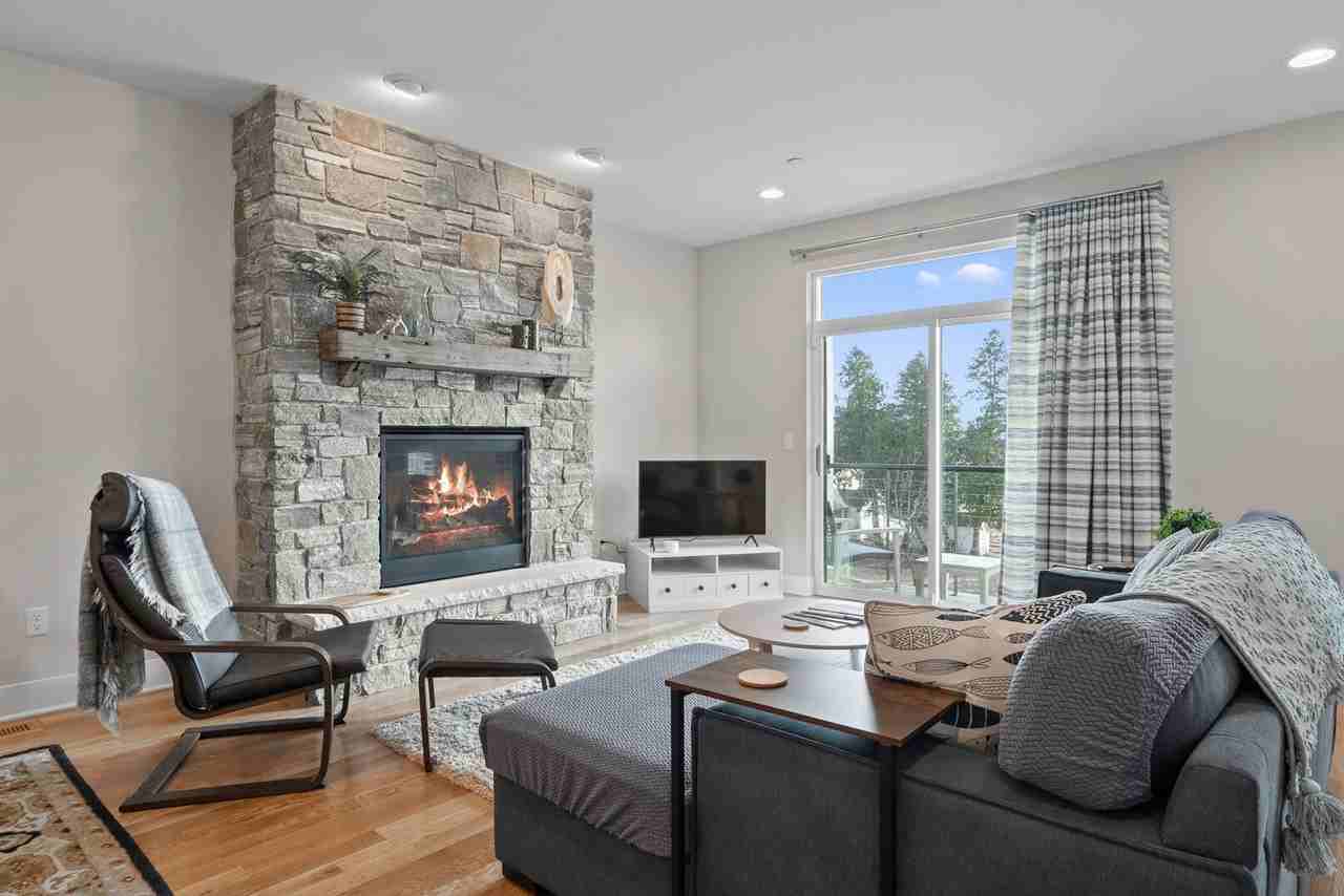 128 W Main St - Photo 2 of 15