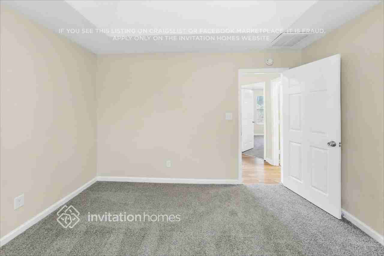 121 Brookhaven Ln