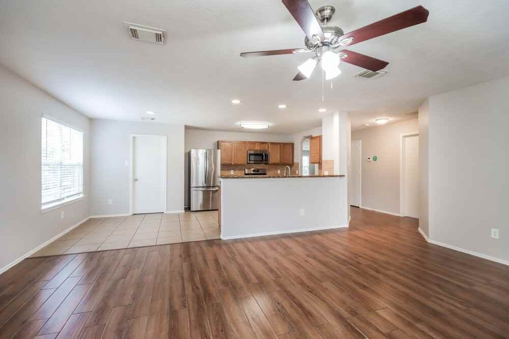 18406 Atascocita Meadows Dr - Photo 5 of 17