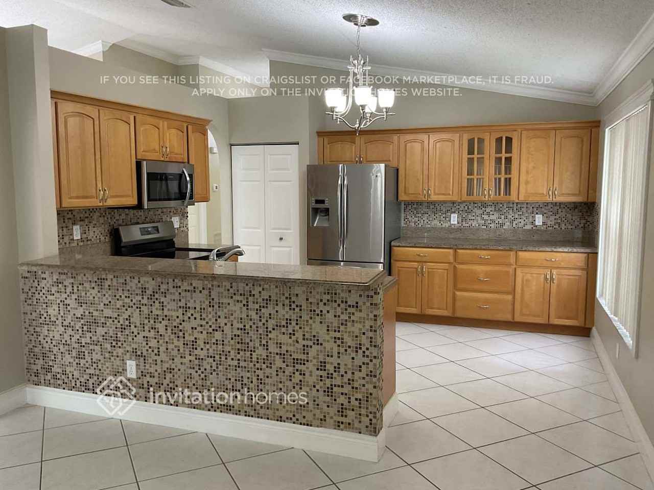 2794 Sw 183rd Ave - Photo 7 of 20