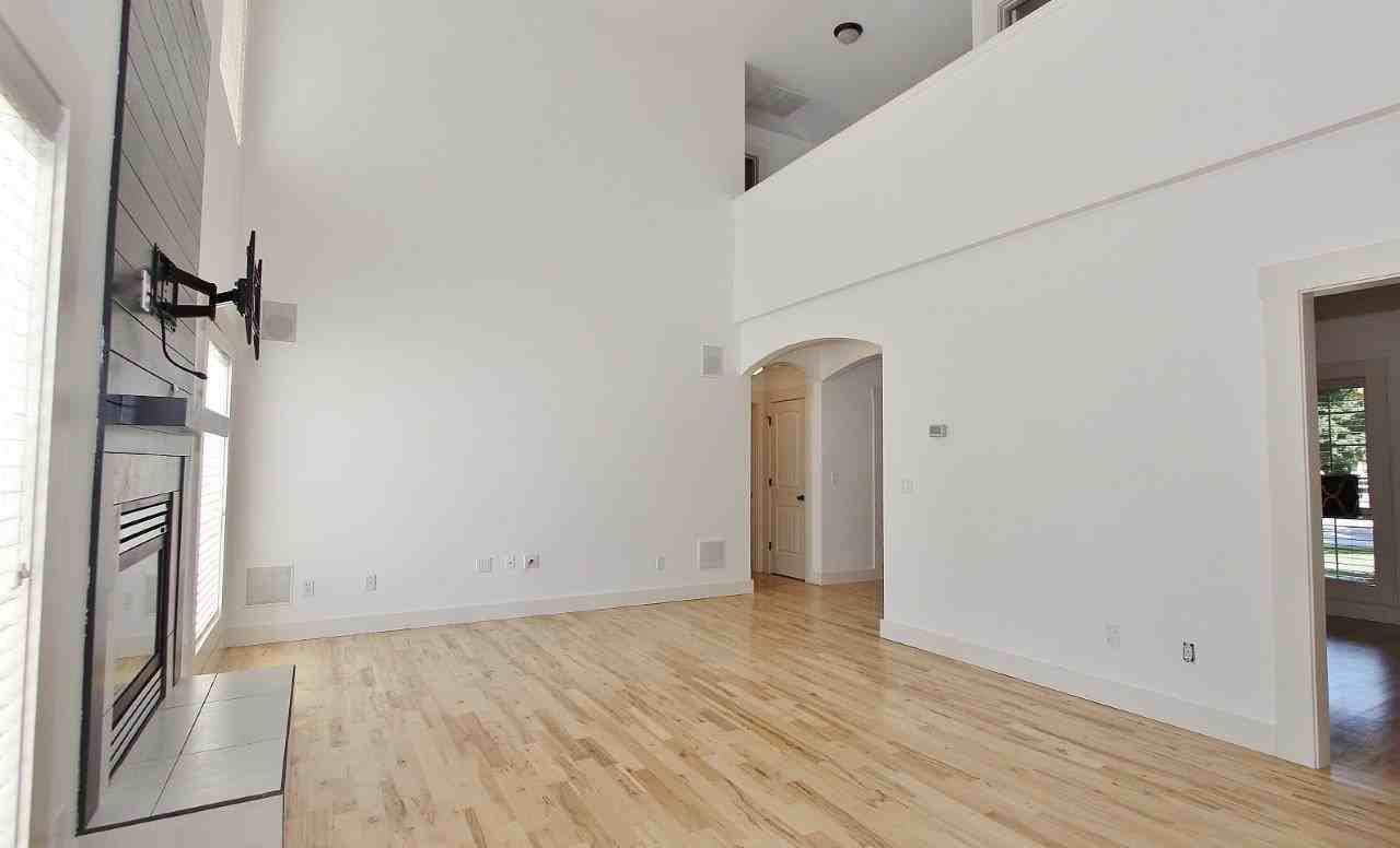 4325 N Mckinley Park Ave - Photo 6 of 42