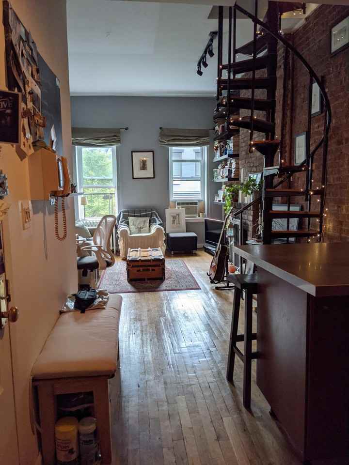 309 W 21st St #5D - Photo 2 of 12