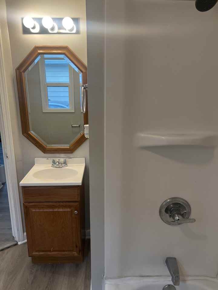 3941 Hoyt Ave - Photo 6 of 14