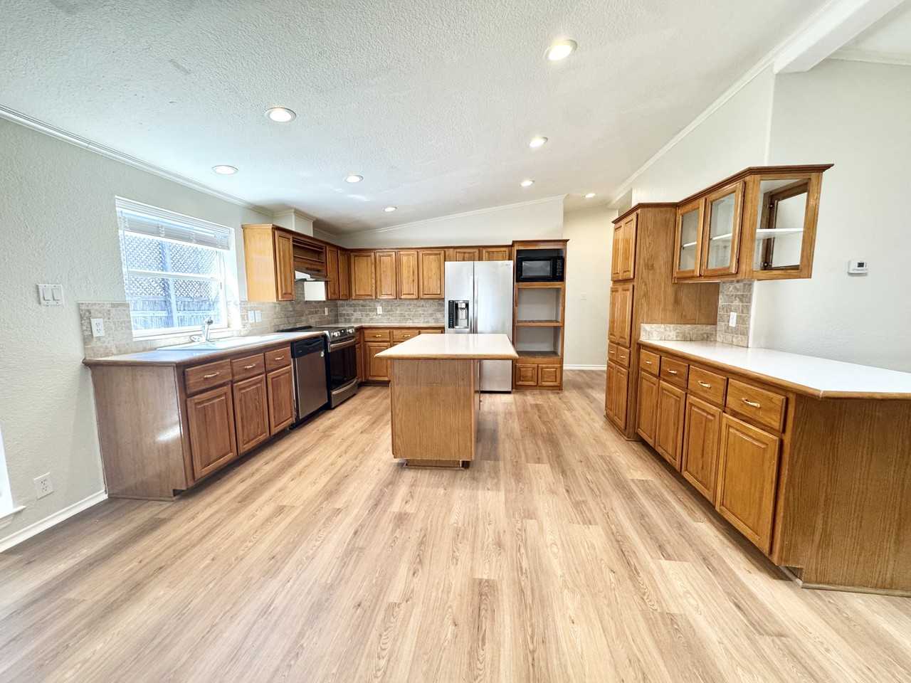191 Corridor Oaks - Photo 5 of 19