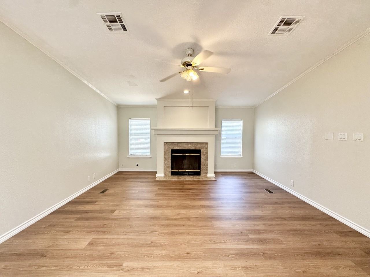 191 Corridor Oaks - Photo 7 of 19