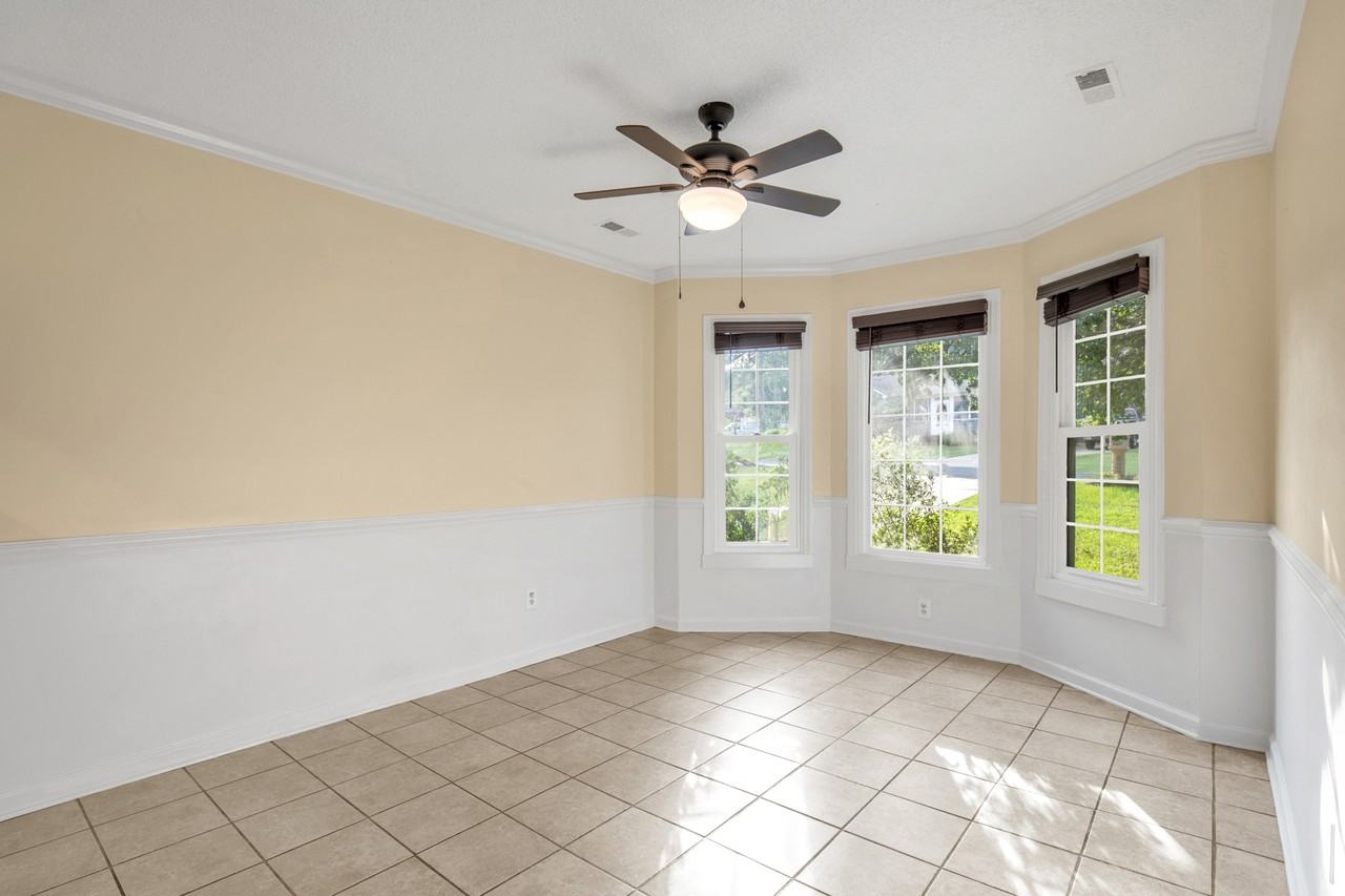 130 Hickman Ct - Photo 5 of 12