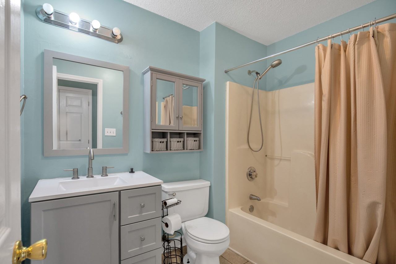 130 Hickman Ct - Photo 7 of 12