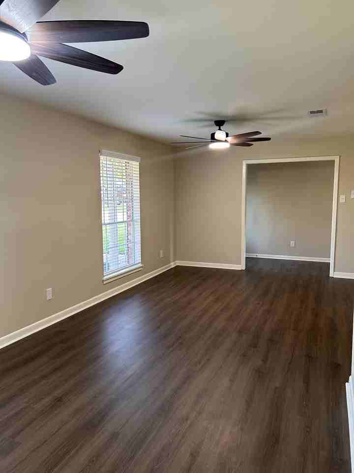404 Post Oak Blvd - Photo 6 of 15