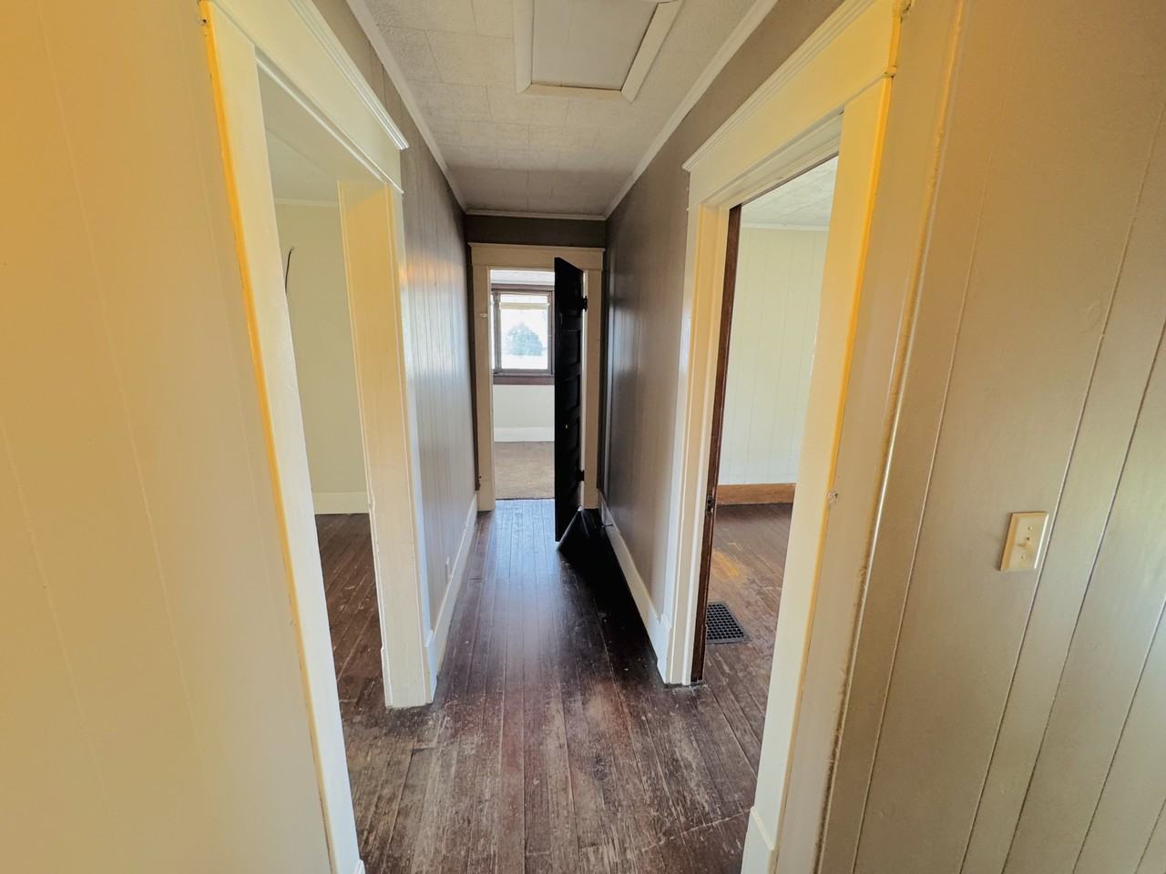 215 E Winona Ave #A - Photo 5 of 16