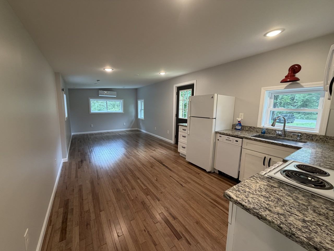 275 Capt Beers Plain Rd - Photo 4 of 10