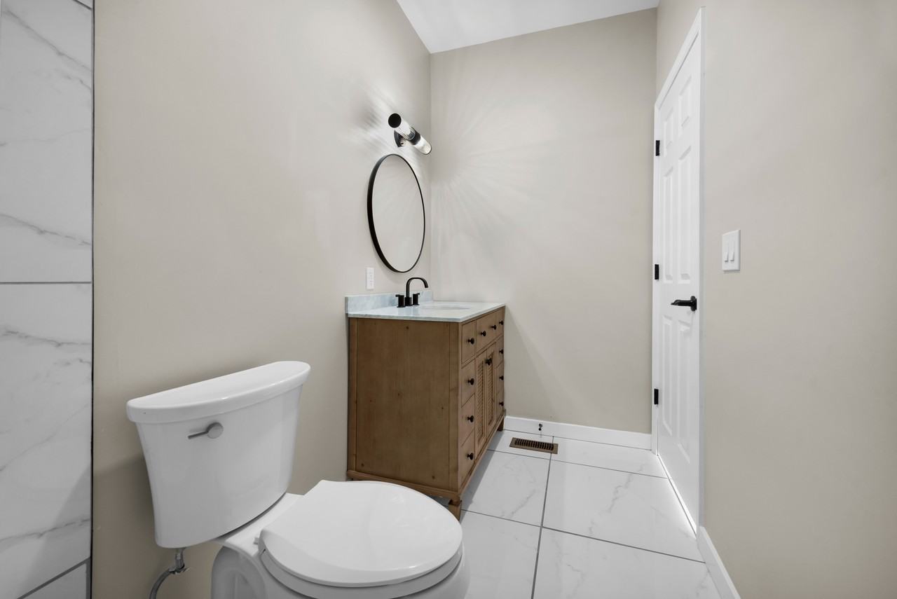 4122 Kirby Ave - Photo 7 of 15