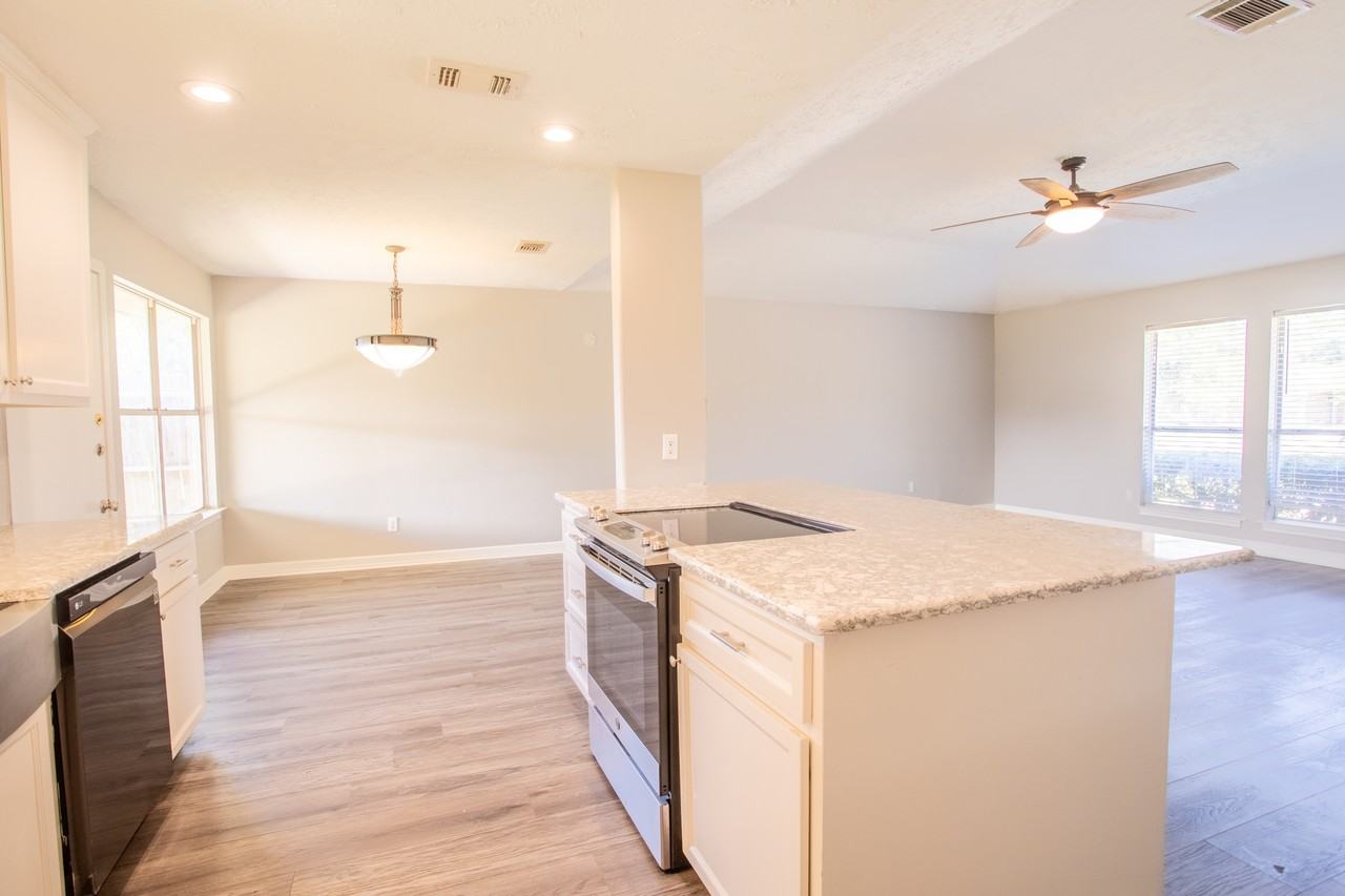 311 Forest Hills Dr - Photo 4 of 12
