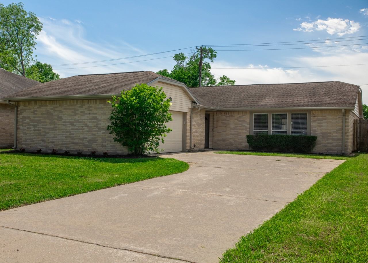 311 Forest Hills Dr - Photo 6 of 12