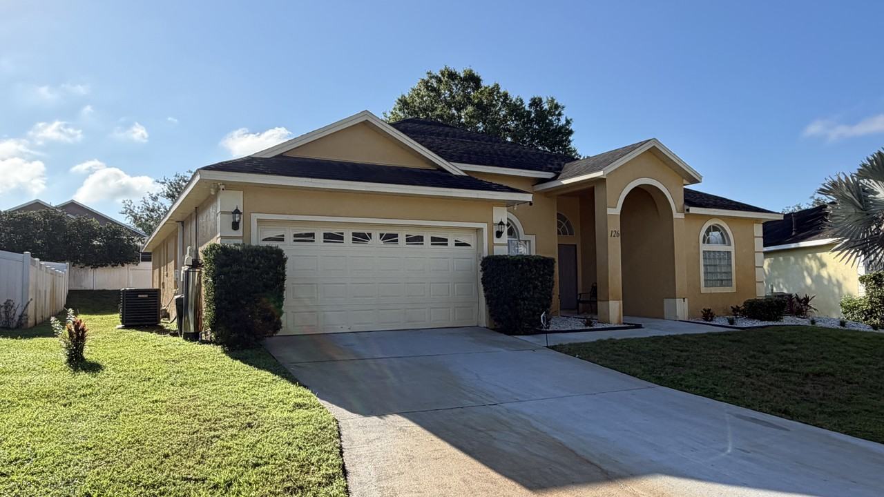126 Greeley Loop - Photo 2 of 33