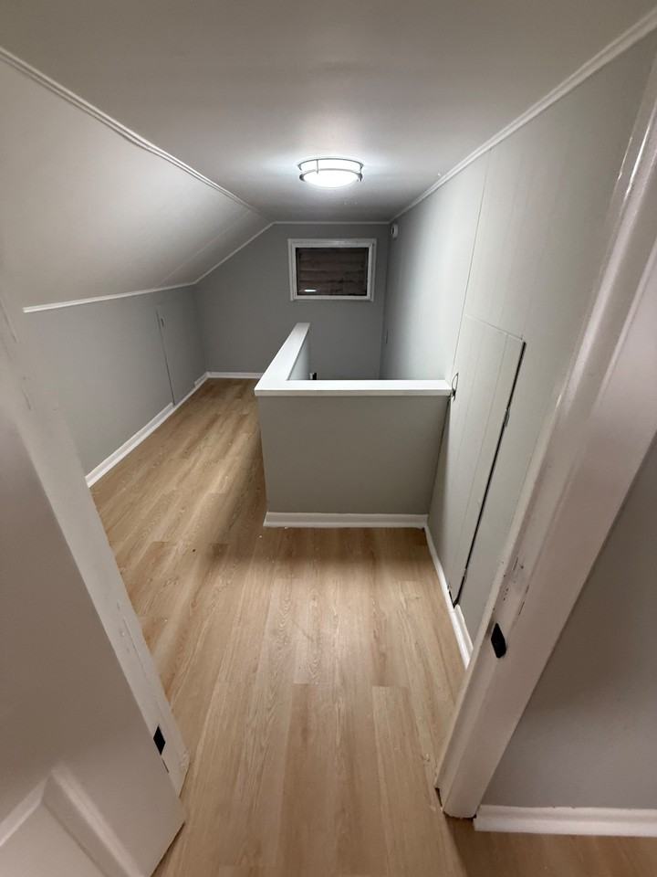 538 E Prairie St - Photo 7 of 14
