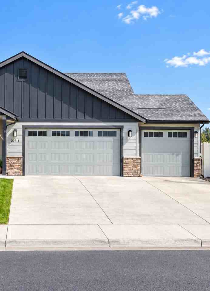 20715 E Valley Vista Dr - Photo 2 of 24