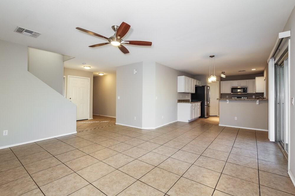 12334 W Rosewood Dr - Photo 3 of 15