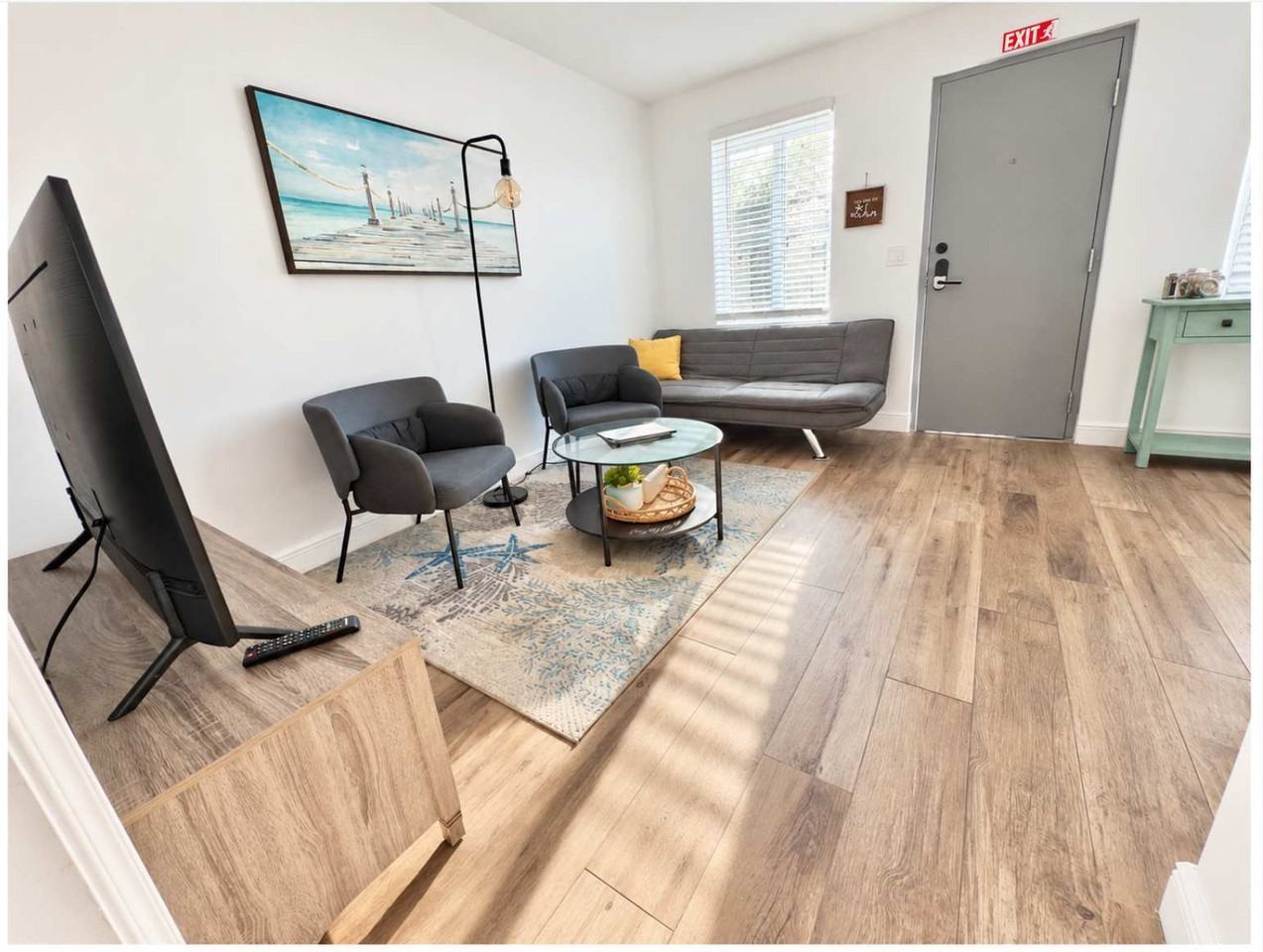 329 Madison Street - Photo 4 of 29